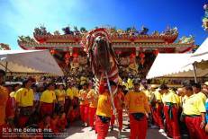 Chao Por Thap Shrine