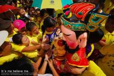 Chao Por Thap Shrine
