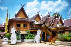 Wat Phra That Suthon Mongkhon Khiri