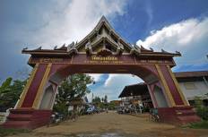 วัดท้องลับแล (วัดลับแลง)