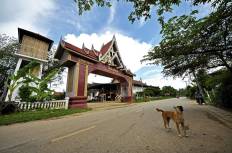 วัดท้องลับแล (วัดลับแลง)