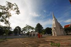 วัดพระบรมธาตุไชยาราชวรวิหาร