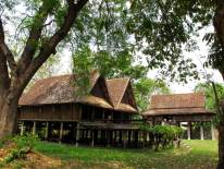 พิพิธภัณฑ์เรือนโบราณล้านนา