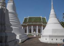 Wat Sam Phraya Worawihan