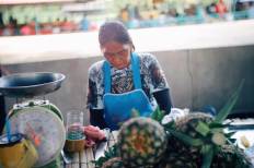 ตลาดน้ำวัดสรรเพชญ