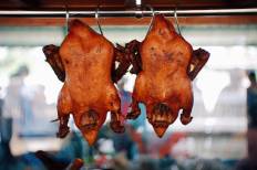 ตลาดน้ำวัดสรรเพชญ