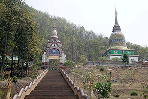 วัดดอยแท่นพระผาหลวง