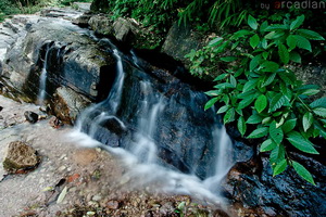 Lan Rak Waterfall (Tat Hin Kong Waterfall)