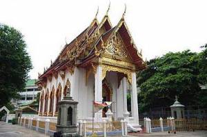 Wat Parinayok