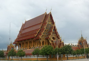 Wat Pridaram (Yai Som)