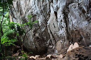 Khao Pla Ra Cave