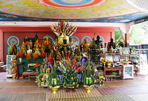 Wat Pracha Som Nuek
