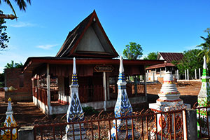 Wat Phra Taen (Luang Pu Phibun)