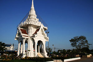 Chai Nat Shrine