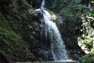 Tad Fa Rong Waterfall