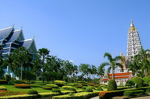 Wat Yanasangwararam Woramahawihan