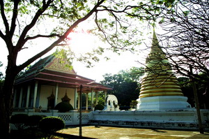 Wat Khao Phra Phutthabat Bang Sai