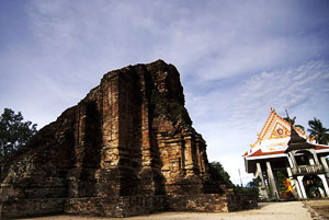 Wat Rattanaram (Wat Kaew)