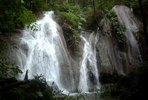 Tat Mei Waterfall (Ban Phai Klang)