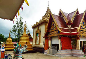 Luang Pho Umong Wat Sawang Arom