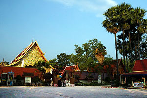 Wat Srikhomkham