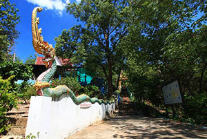 Wat Phu Po