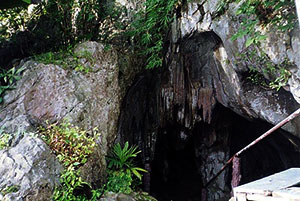 Pha Luang Cave