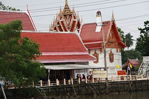 Wat Phraya Yat (Pak Ngam)