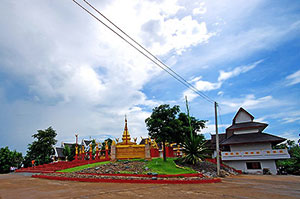 Wat Phra That Mok Mung Muang