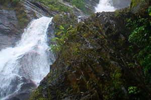 Mae Nilkee Waterfall
