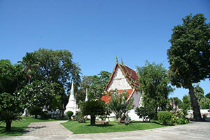 Sala Tha Nam Wat Tha Chaisi