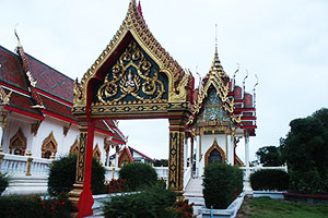 Wat Luang Pho Phrom