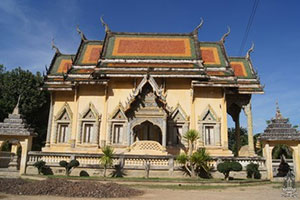 Wat Tham Rong