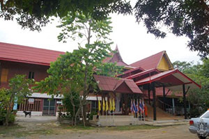 Wat Muang Ngam