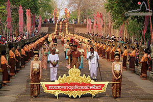 Up Khao Phanom Rung Tradition