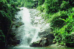 Nanjoon Waterfall