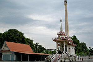 Wat Phleng (Bang Plad)