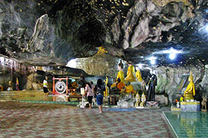 Wat Tham Phra Phutthakosri
