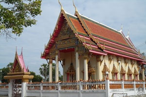 Wat Ninrat Sattha Bamroong