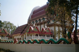 Wat Sai Thong Phattana