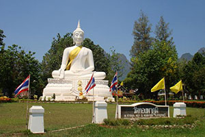 Wat Thong Pha Phum