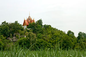 Wat Khao Le Rang Sadao