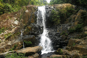 Cham Pang Waterfall