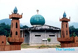Ban Pari Mosque