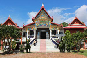 Wat Khao Taphan