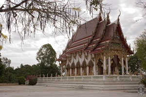 Wat Mueang Maet
