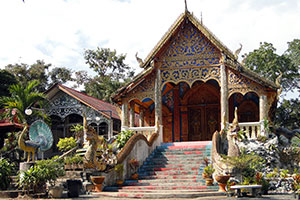 Wat Doi Ploi Nok