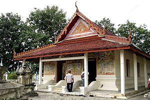 Wat Muang