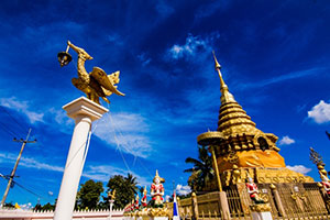 Wat Muang Kham