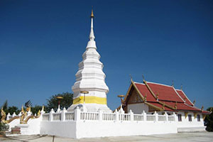 Wat Phrathat Doi Liam